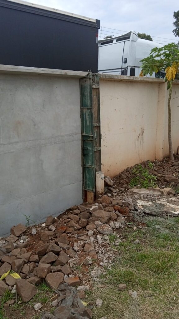 Atacadão – Muro Reforma