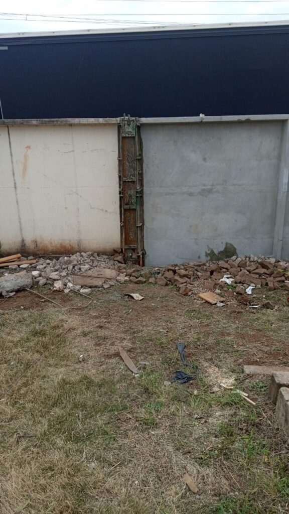 Obra Atacadão Muro Reforma
